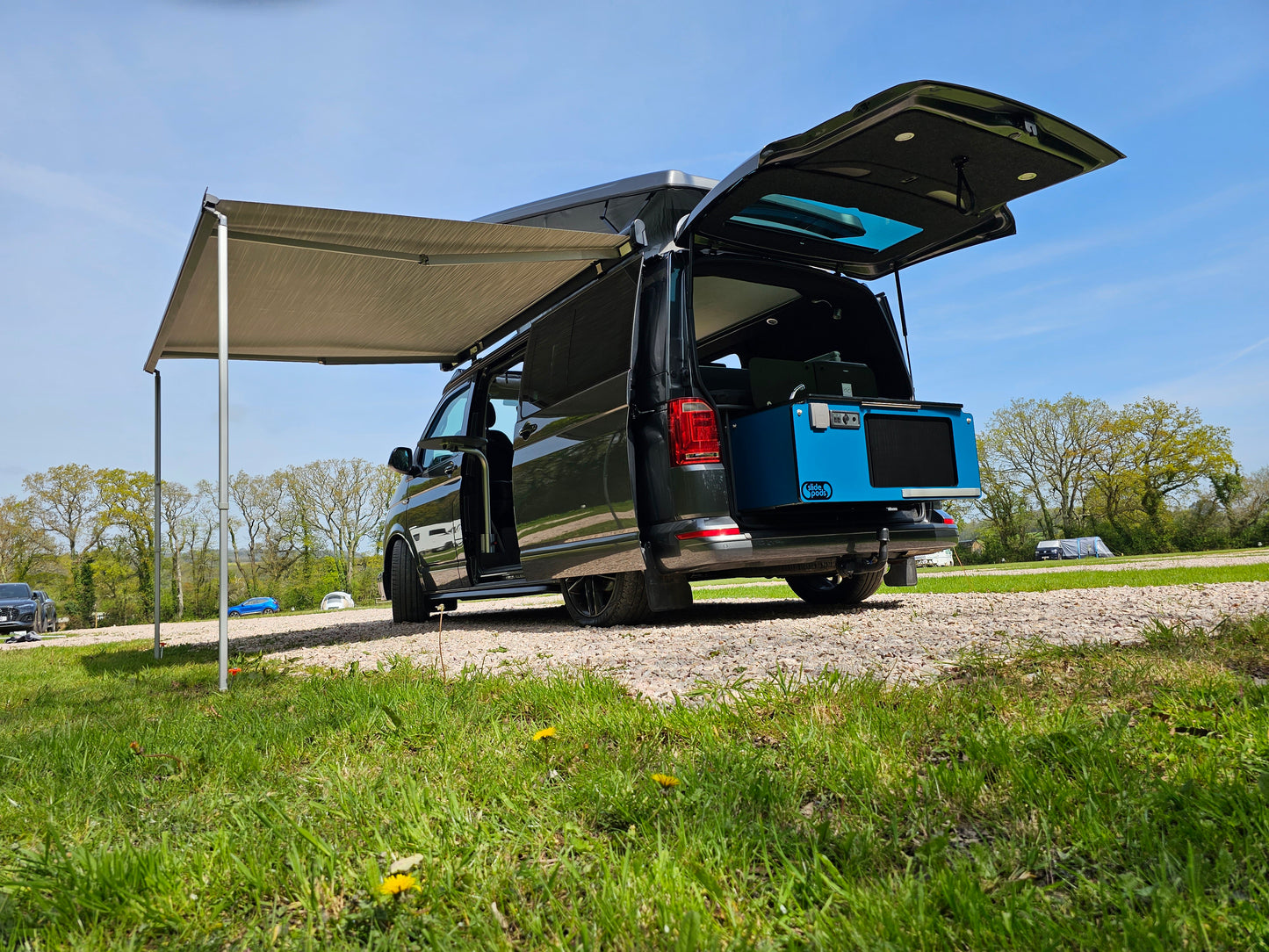 VW camping kitchen pod