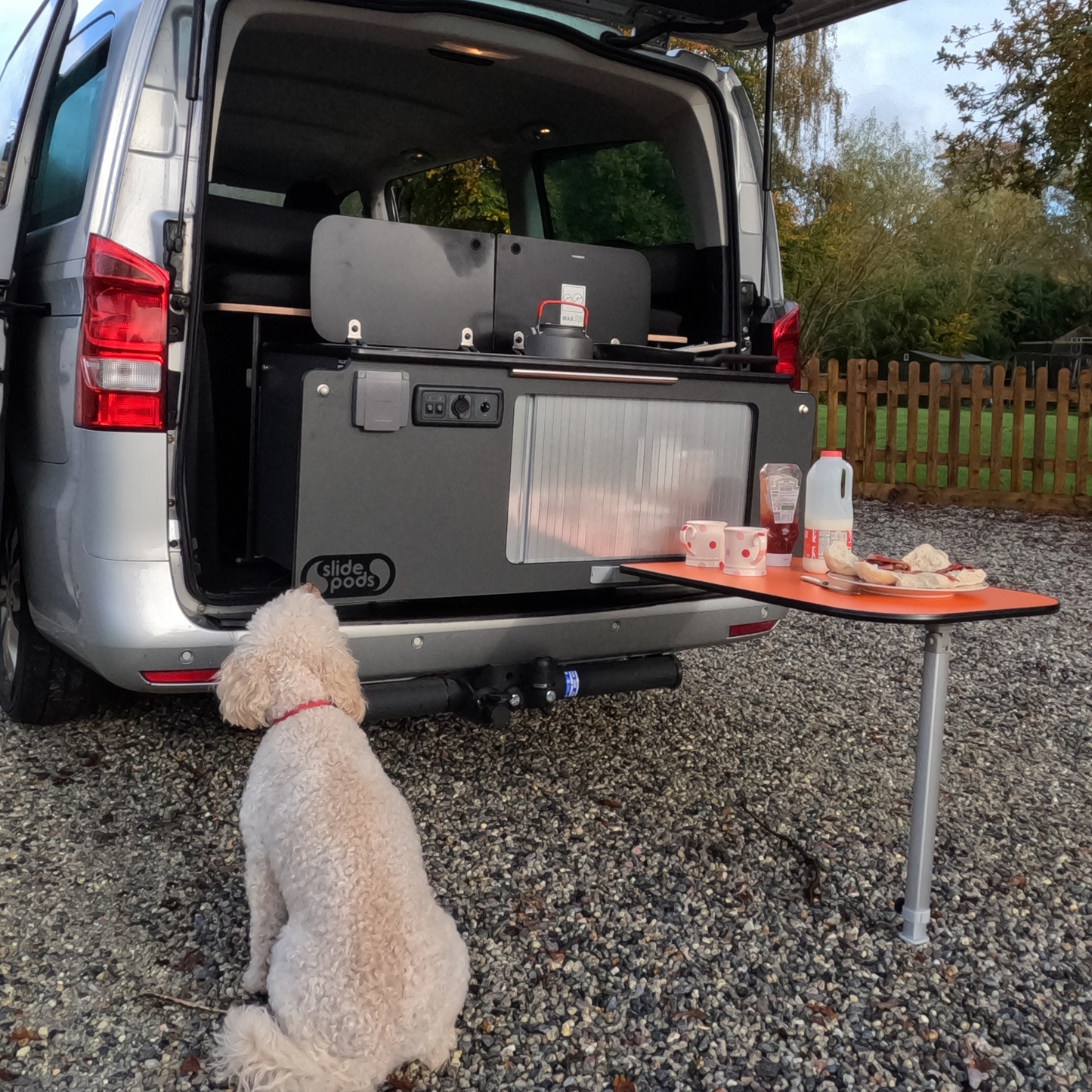 Mercedes Vito camping kitchen pod